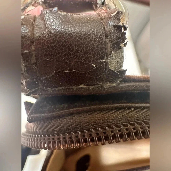 Miche interchangeable purse- base bag plus 10 shells- 5 never used - Picture 4 of 16